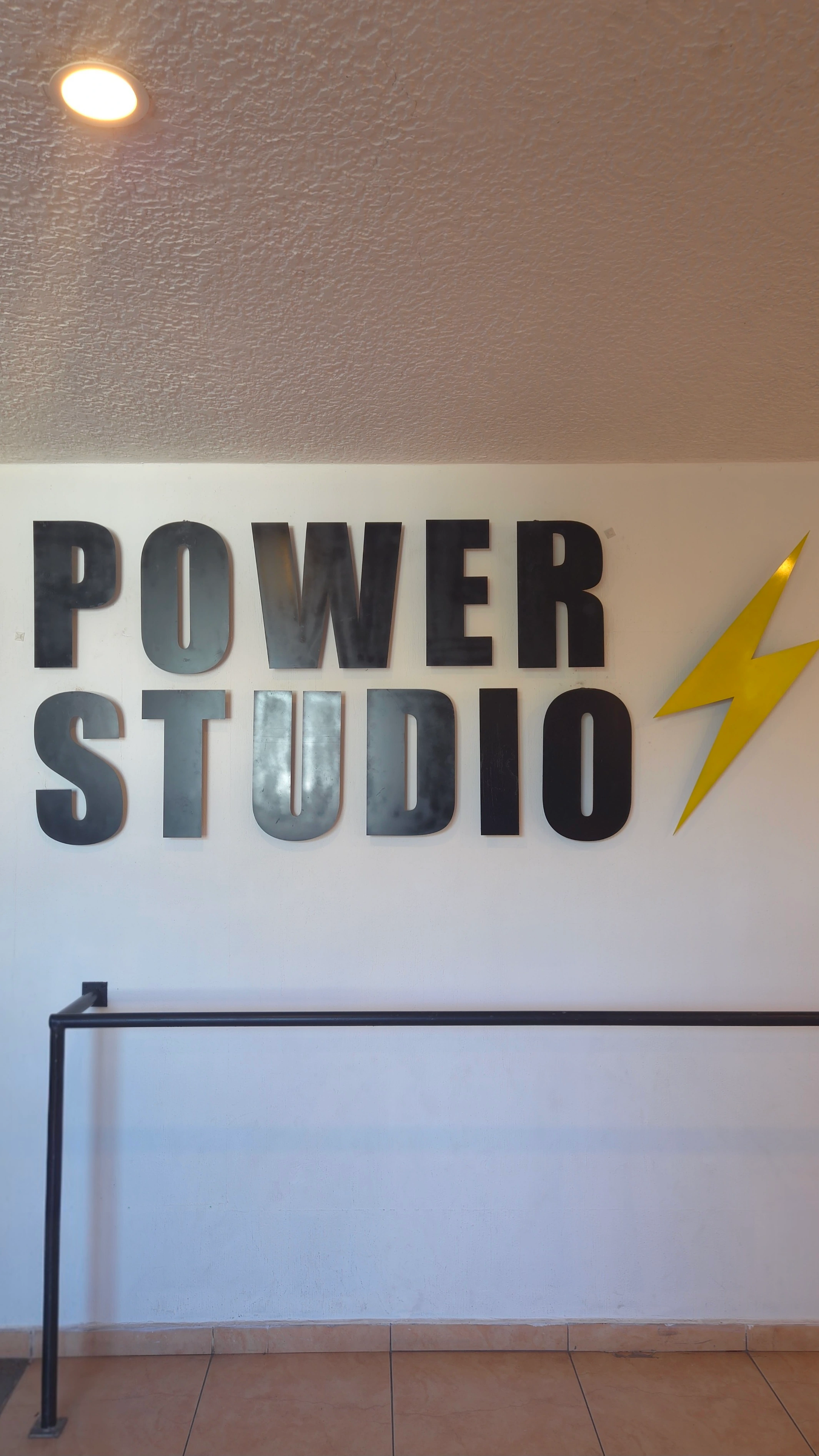 Power Studio 1
